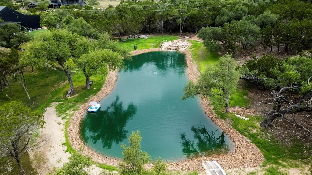 475 Happy Trail Dripping Springs TX 78620
