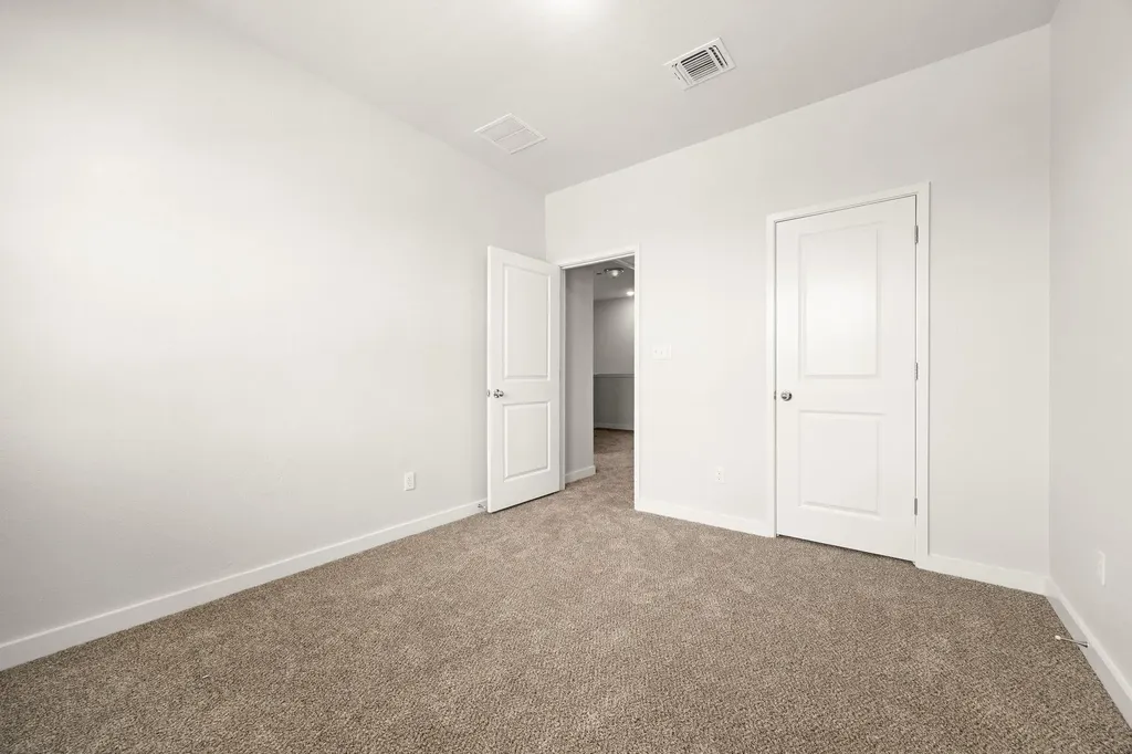 605 W South Street Leander TX 78641