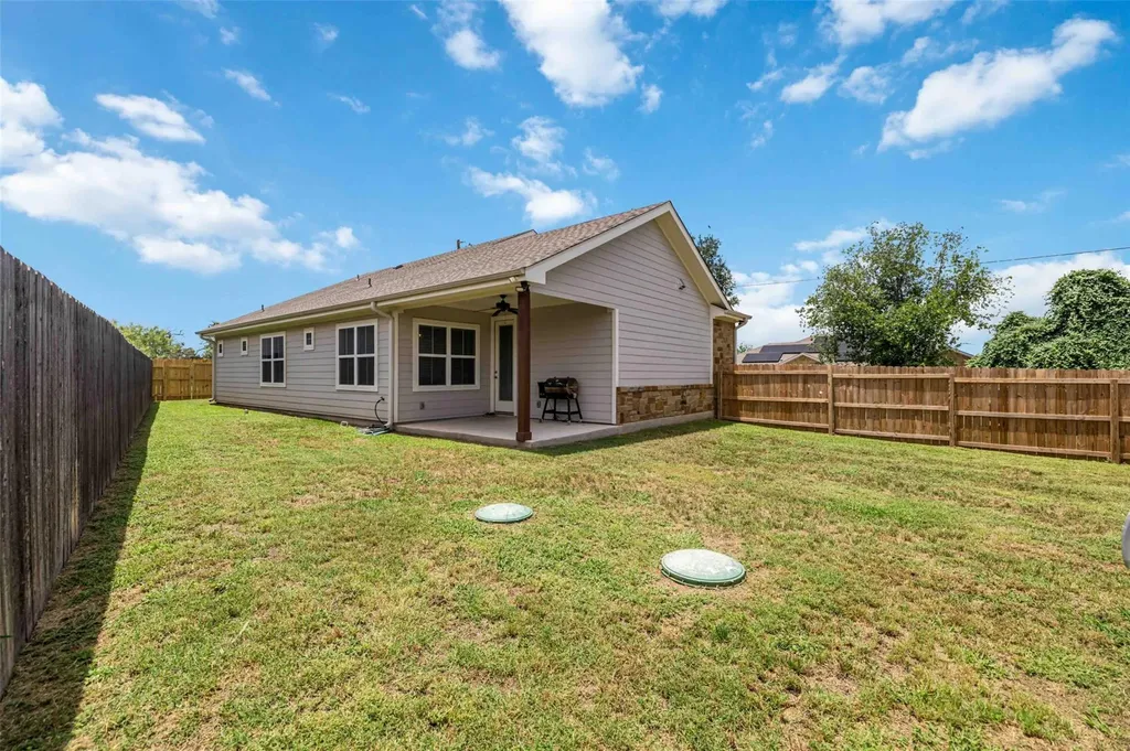 1512 Stonecrest Drive Granite Shoals TX 78654