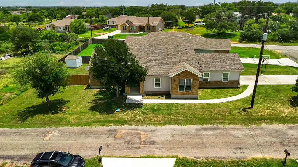 1512 Stonecrest Drive Granite Shoals TX 78654