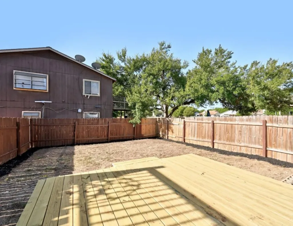 2303 Cedrick Cove Austin TX 78748
