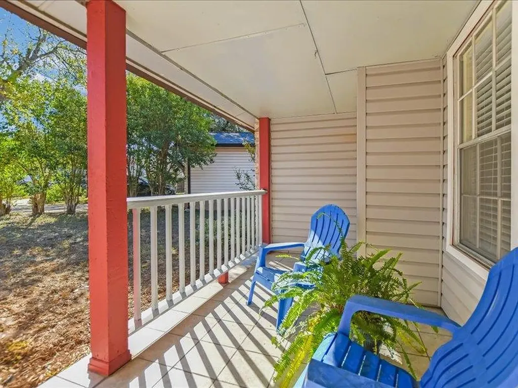 3908 Holt Drive Austin TX 78749