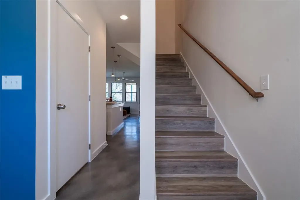4702 Leslie Avenue Austin TX 78721
