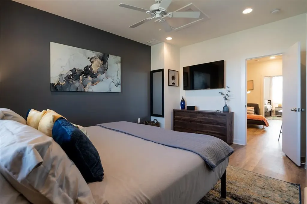 4702 Leslie Avenue Austin TX 78721