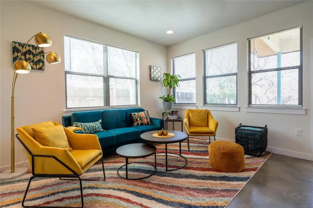 4702 Leslie Avenue Austin TX 78721