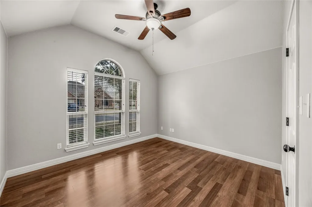 4319 S Summercrest Loop Round Rock TX 78681