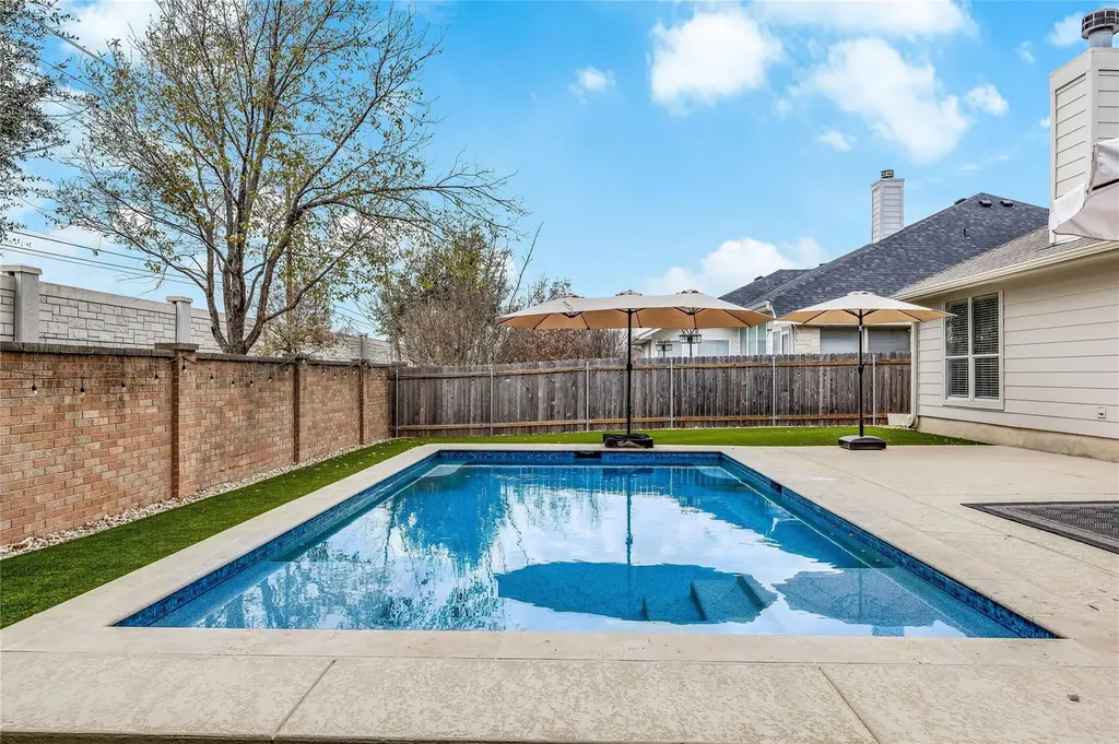 4319 S Summercrest Loop Round Rock TX 78681
