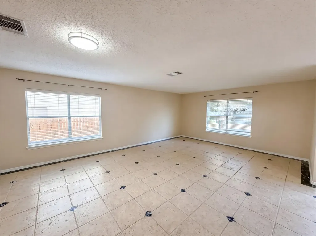 2727 High Point Drive Round Rock TX 78664