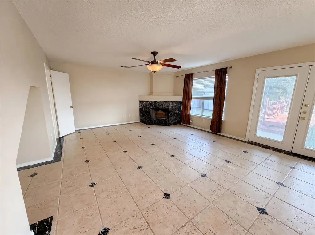 2727 High Point Drive Round Rock TX 78664