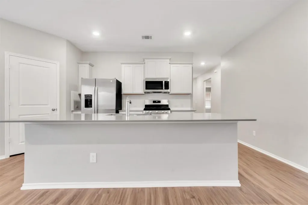 301 Blue Springs Pass Kyle TX 78640