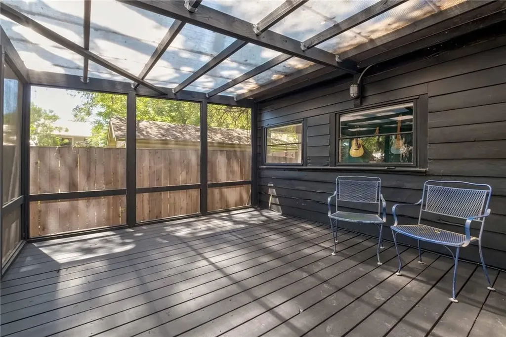 503 E Live Oak Street Austin TX 78704