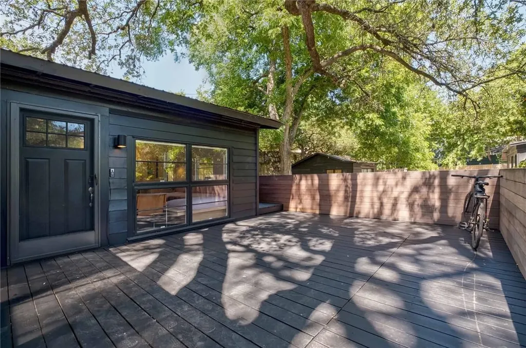 503 E Live Oak Street Austin TX 78704
