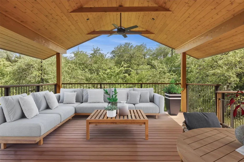 3907 Cresthill Drive Austin TX 78731