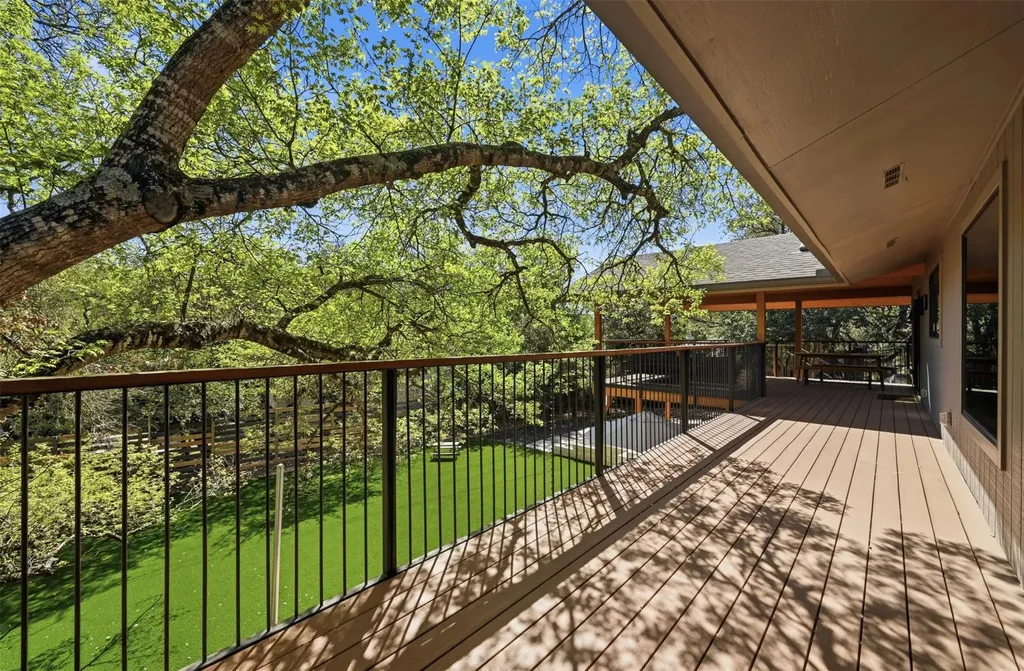 3907 Cresthill Drive Austin TX 78731