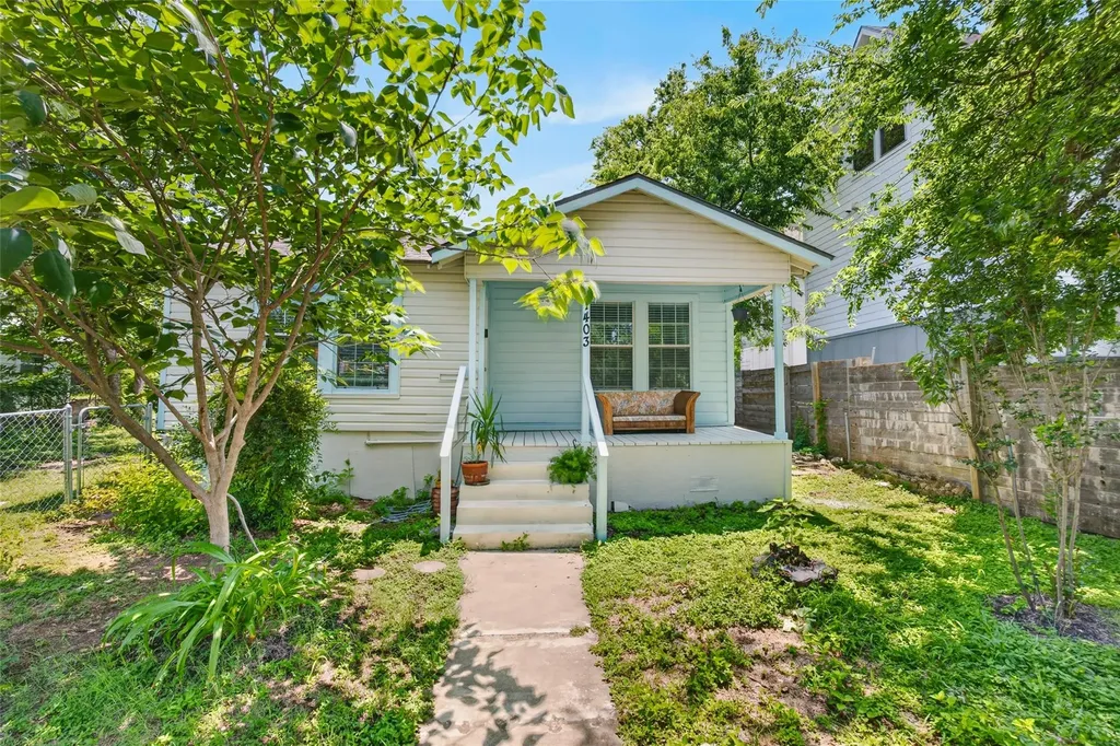 1403 Clifford Avenue Austin TX 78702