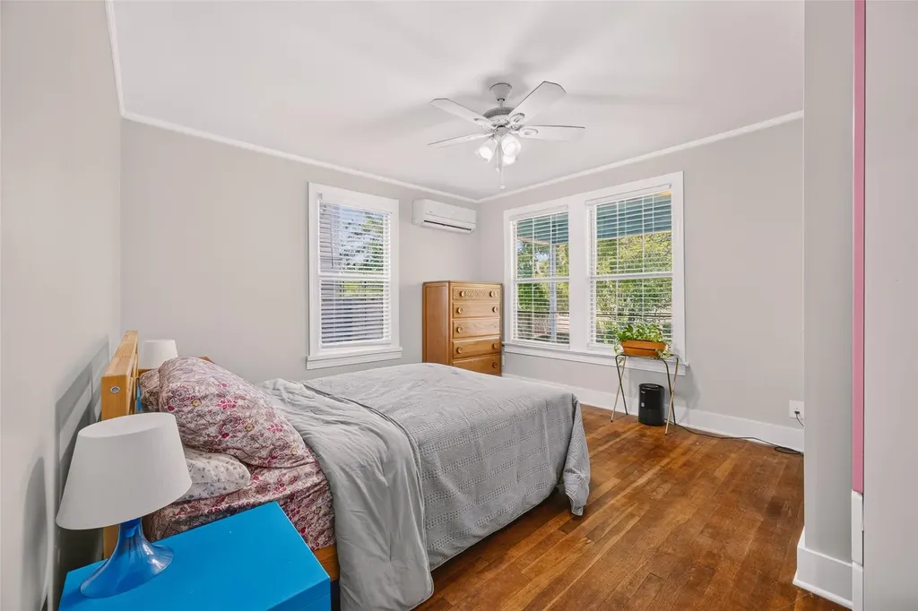 1403 Clifford Avenue Austin TX 78702