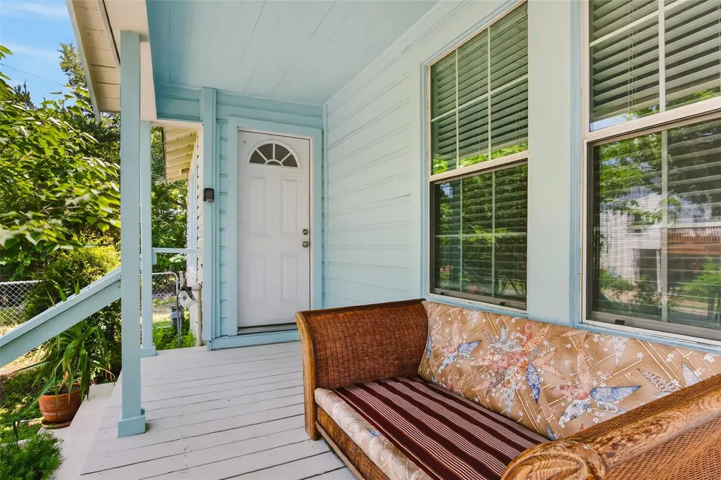 1403 Clifford Avenue Austin TX 78702