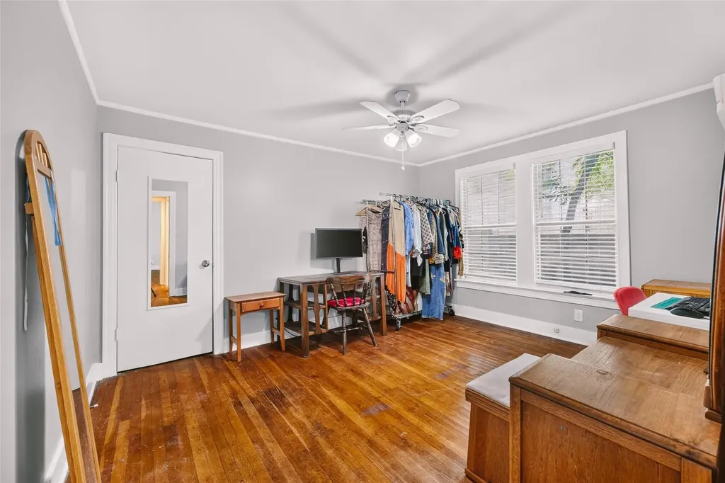 1403 Clifford Avenue Austin TX 78702