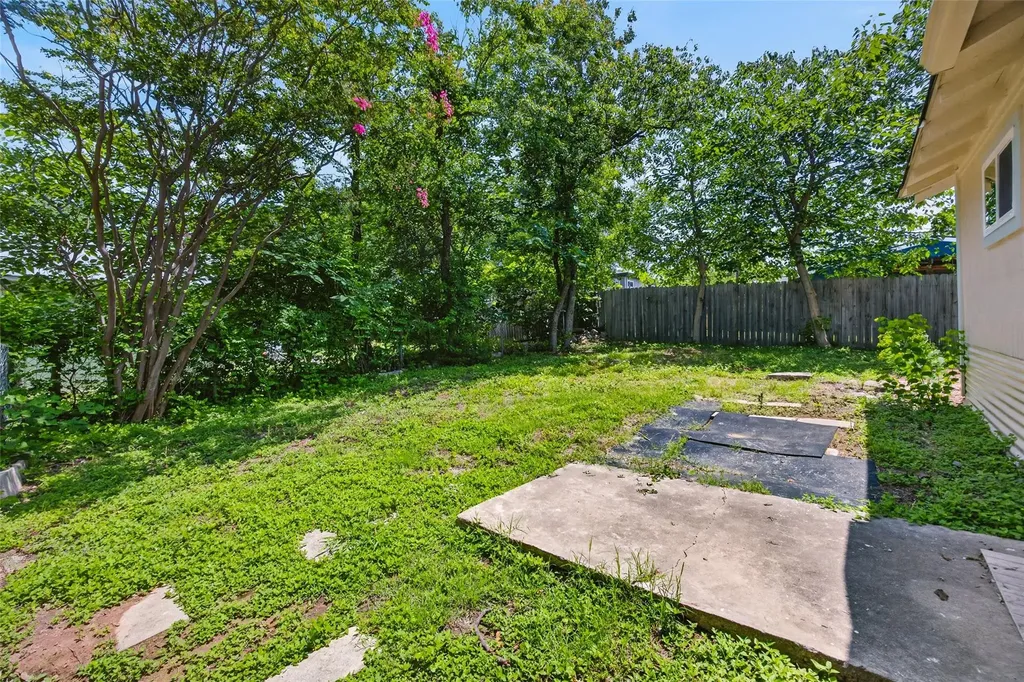 1403 Clifford Avenue Austin TX 78702