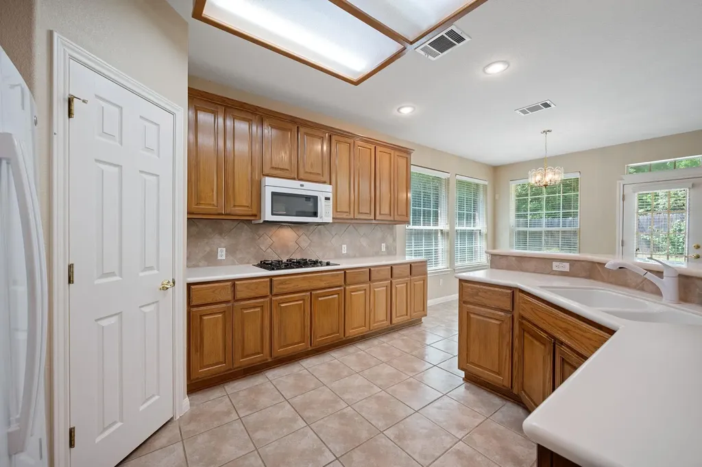 10233 Chestnut Ridge Road Austin TX 78726