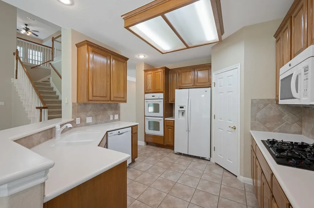 10233 Chestnut Ridge Road Austin TX 78726