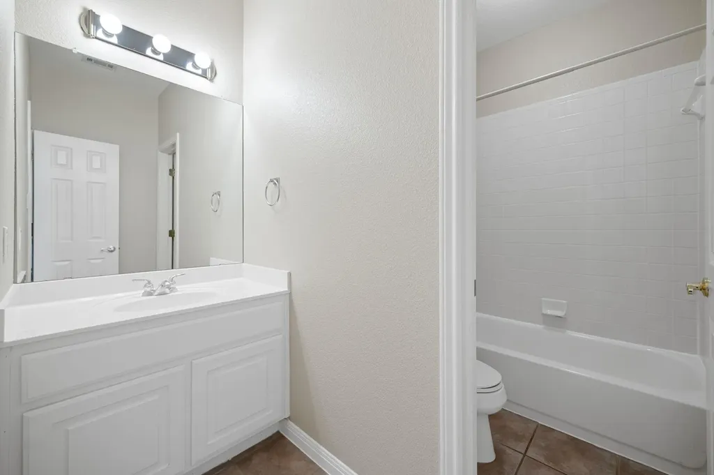10233 Chestnut Ridge Road Austin TX 78726