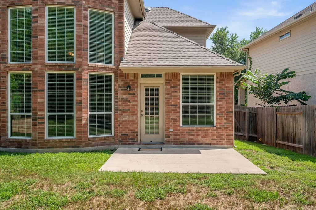 10233 Chestnut Ridge Road Austin TX 78726