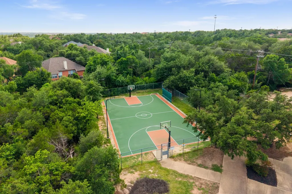 10233 Chestnut Ridge Road Austin TX 78726