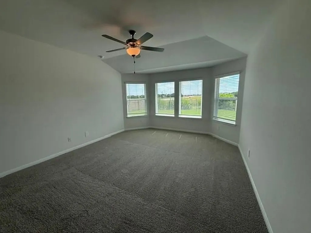205 Skyview Farms Lane Liberty Hill TX 78642