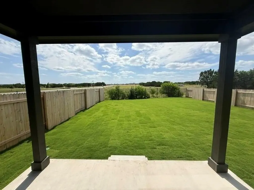 205 Skyview Farms Lane Liberty Hill TX 78642
