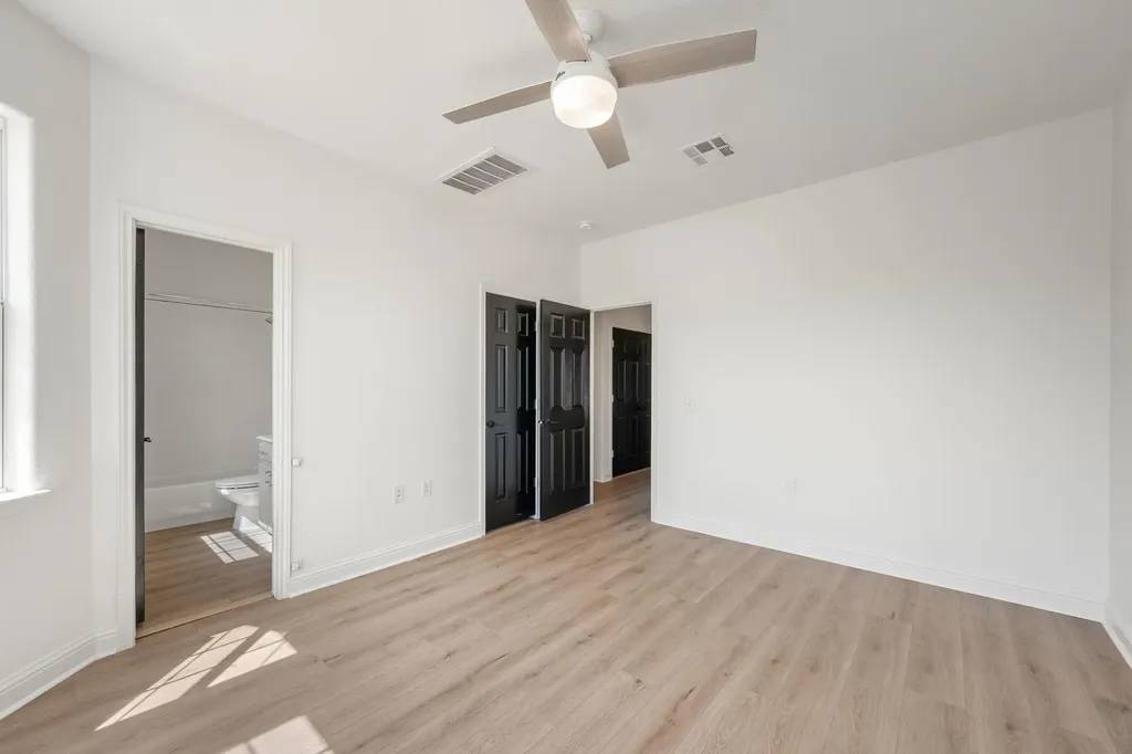 5408 Downs Drive Austin TX 78721