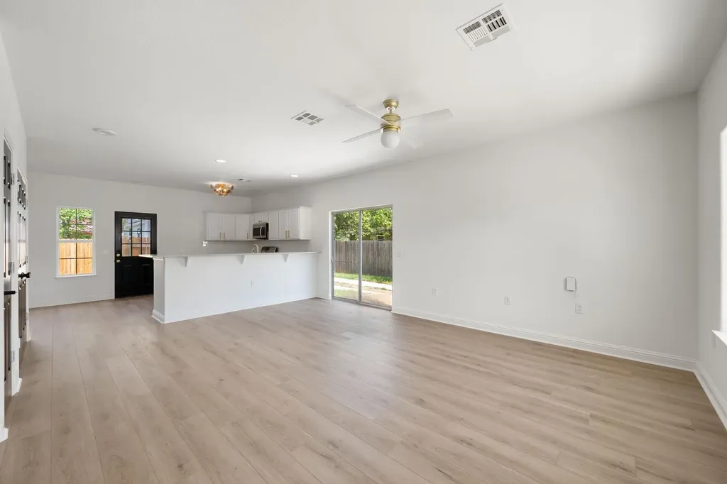 5408 Downs Drive Austin TX 78721