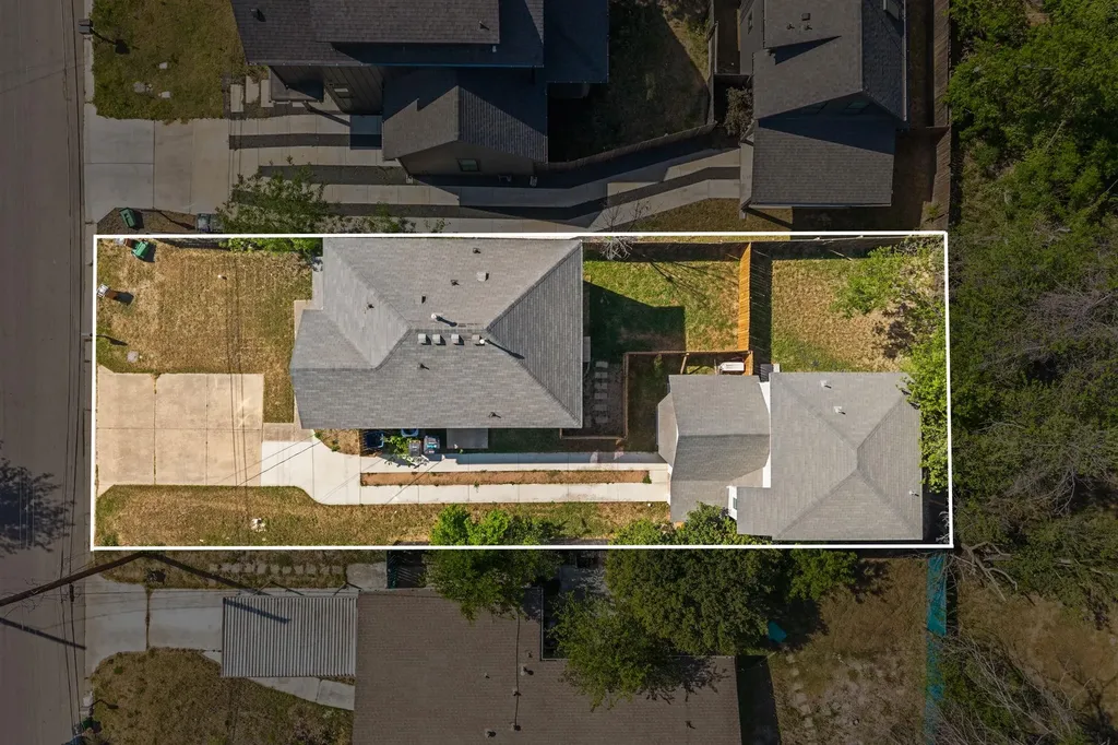 5408 Downs Drive Austin TX 78721