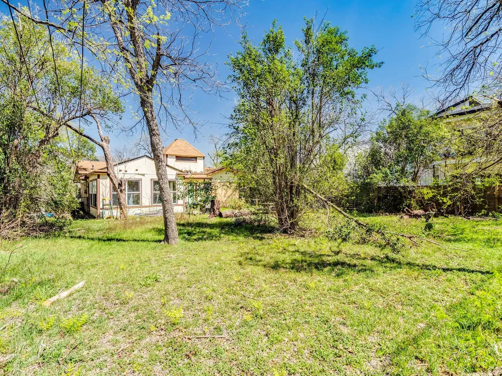 1403 Beckett Street Austin TX 78757
