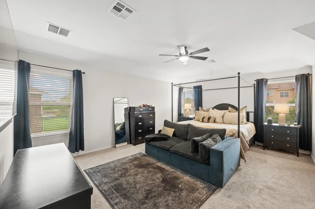 9324 Hunter Lane Austin TX 78748