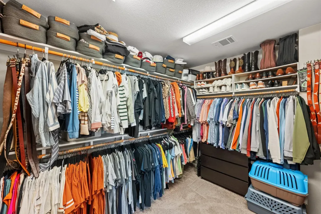 9324 Hunter Lane Austin TX 78748