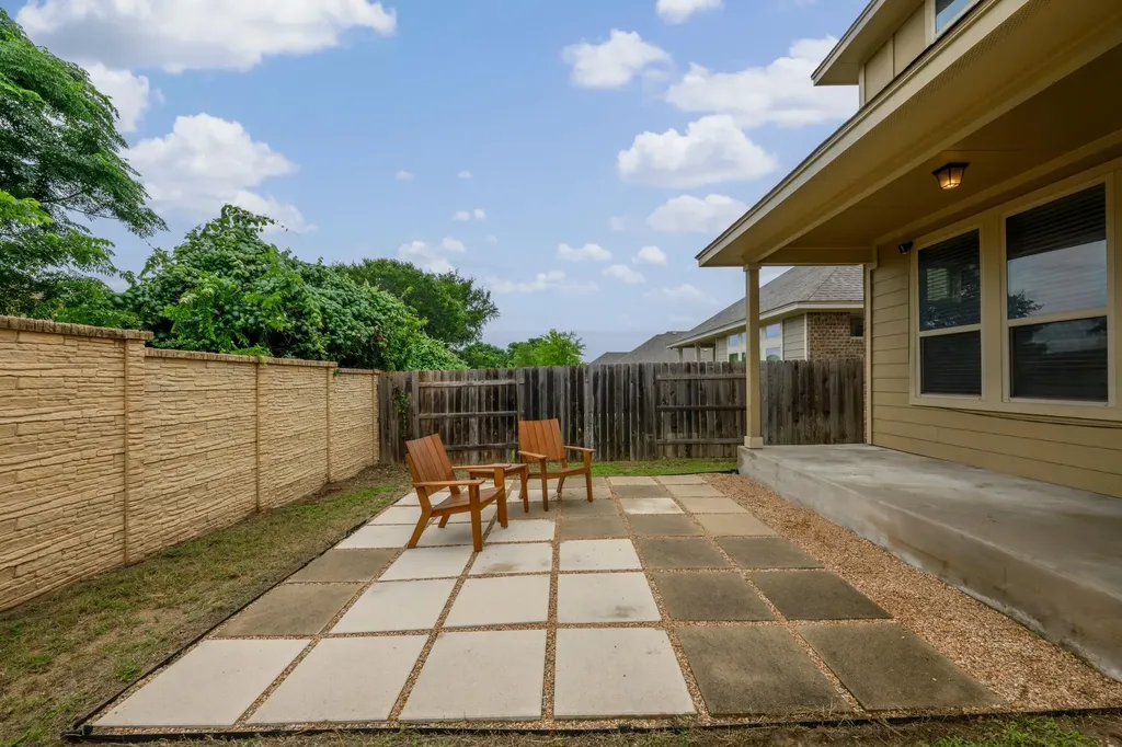 9324 Hunter Lane Austin TX 78748