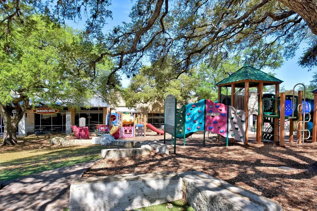 9324 Hunter Lane Austin TX 78748