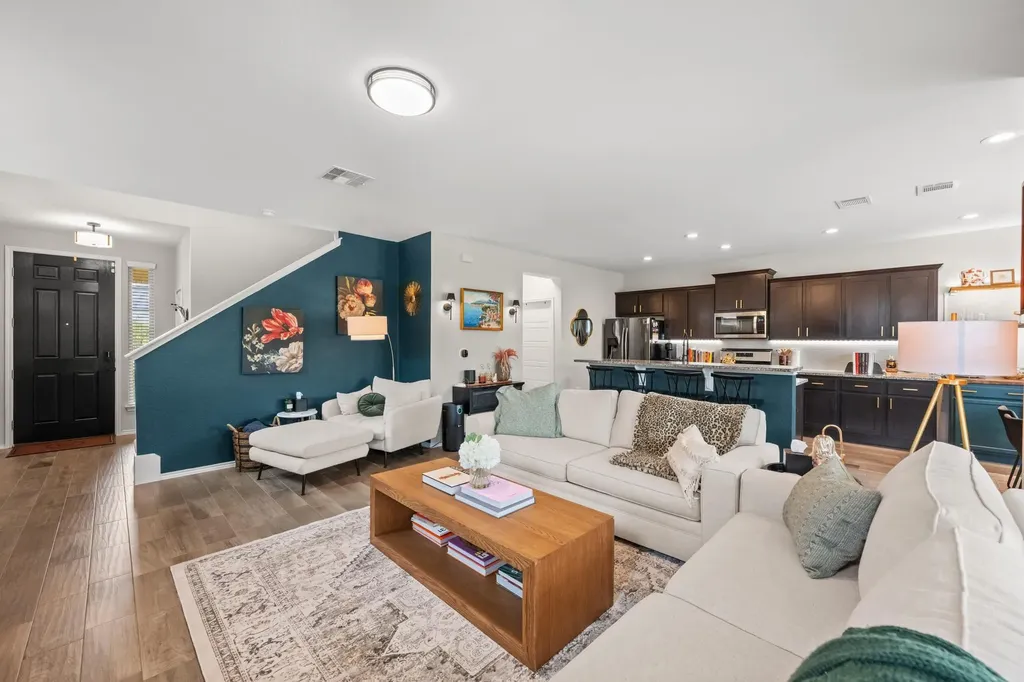 9324 Hunter Lane Austin TX 78748