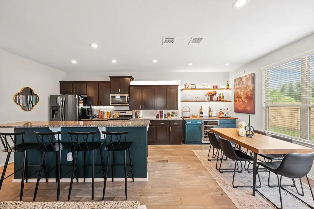 9324 Hunter Lane Austin TX 78748