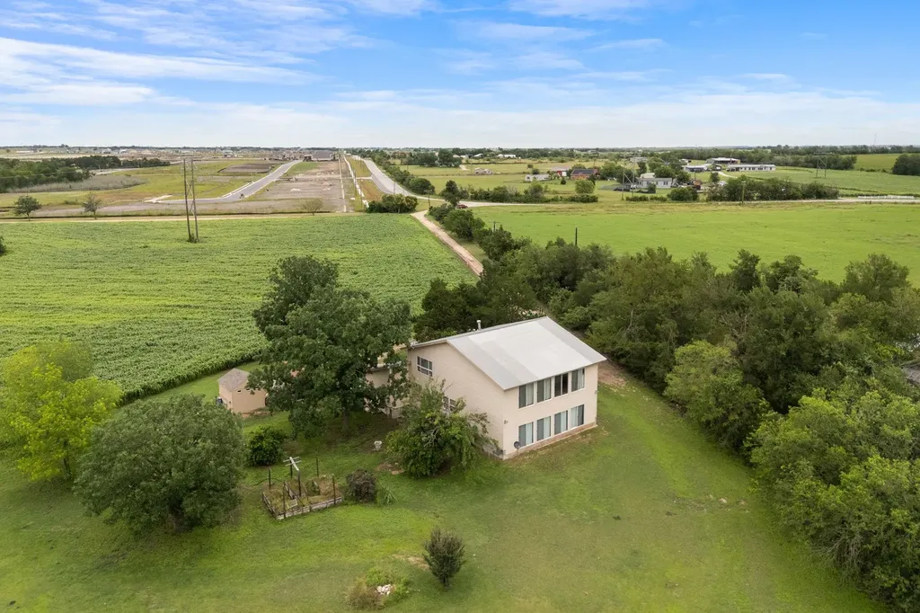 16928 Cameron Road Pflugerville TX 78660