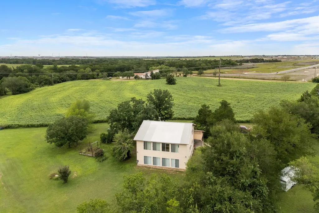 16928 Cameron Road Pflugerville TX 78660