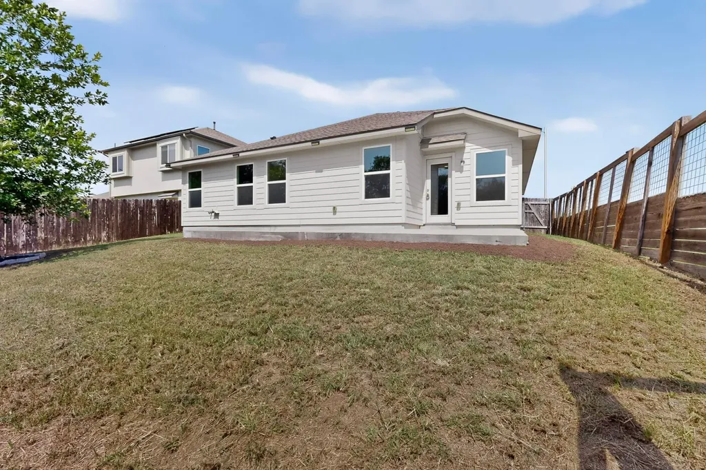 10029 Dalliance Lane Manor TX 78653