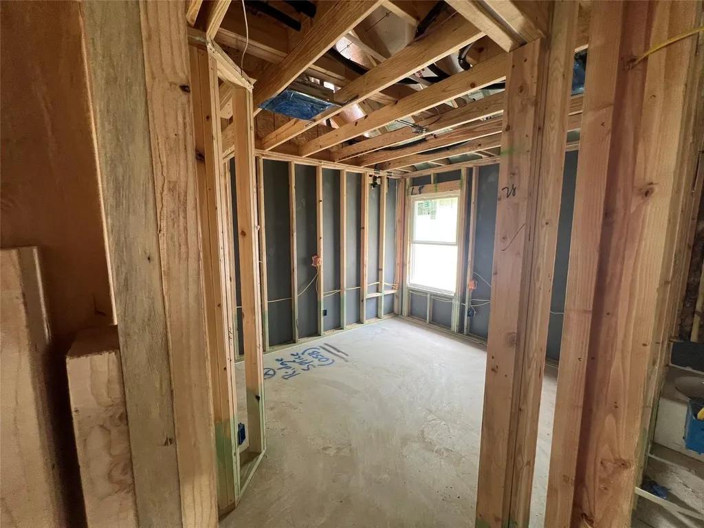 228 Gus Loop Georgetown TX 78626