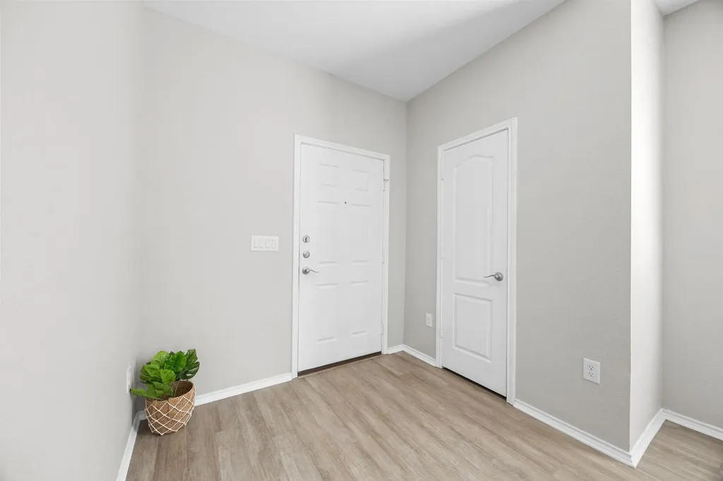 6312 Wagon Spring Street Del Valle TX 78617