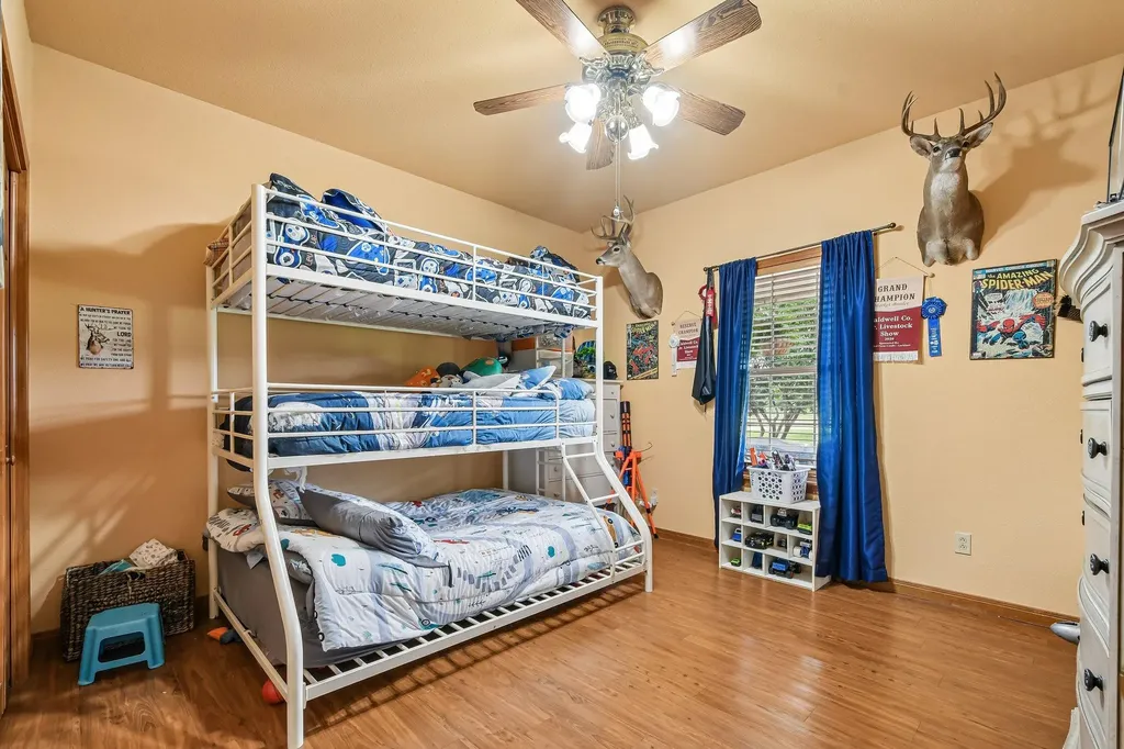 4014 Fm 713 Lockhart TX 78644
