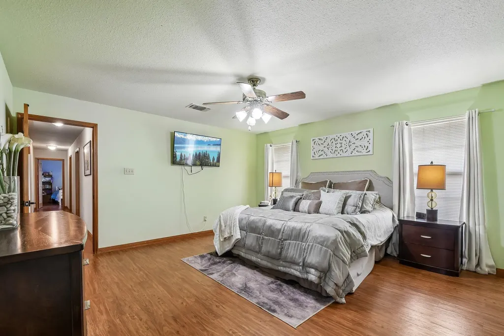 4014 Fm 713 Lockhart TX 78644