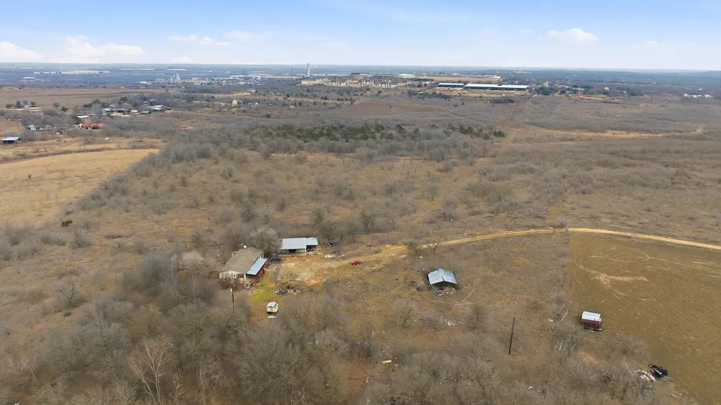 13802 Hokanson Road Del Valle TX 78617