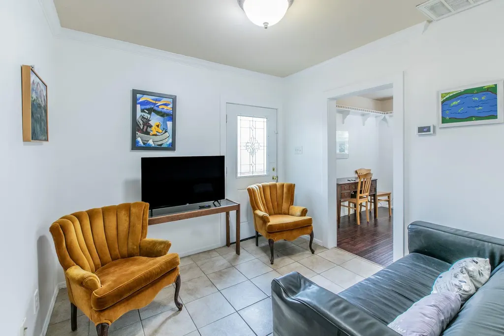 1107 Vargas Road Austin TX 78741