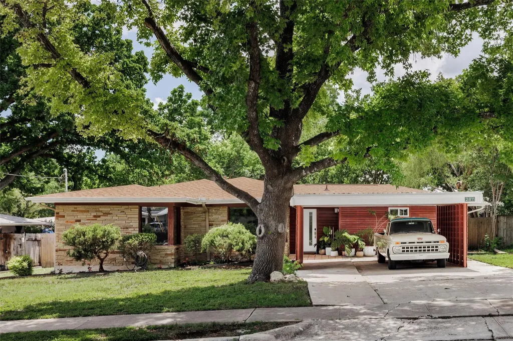 2811 W Fresco Drive Austin TX 78731